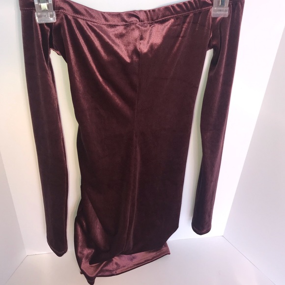 Fashion Nova Off the Shoulder Velvet Mini Dress XS - Picture 5 of 8